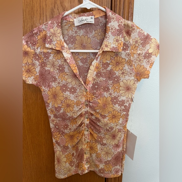 Skonhet XS semi-sheer fabric, retro flowers short sleeve button up shirt - Picture 1 of 4